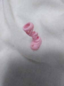 Action.figure.shoe.pink.unknownorg.piece.set